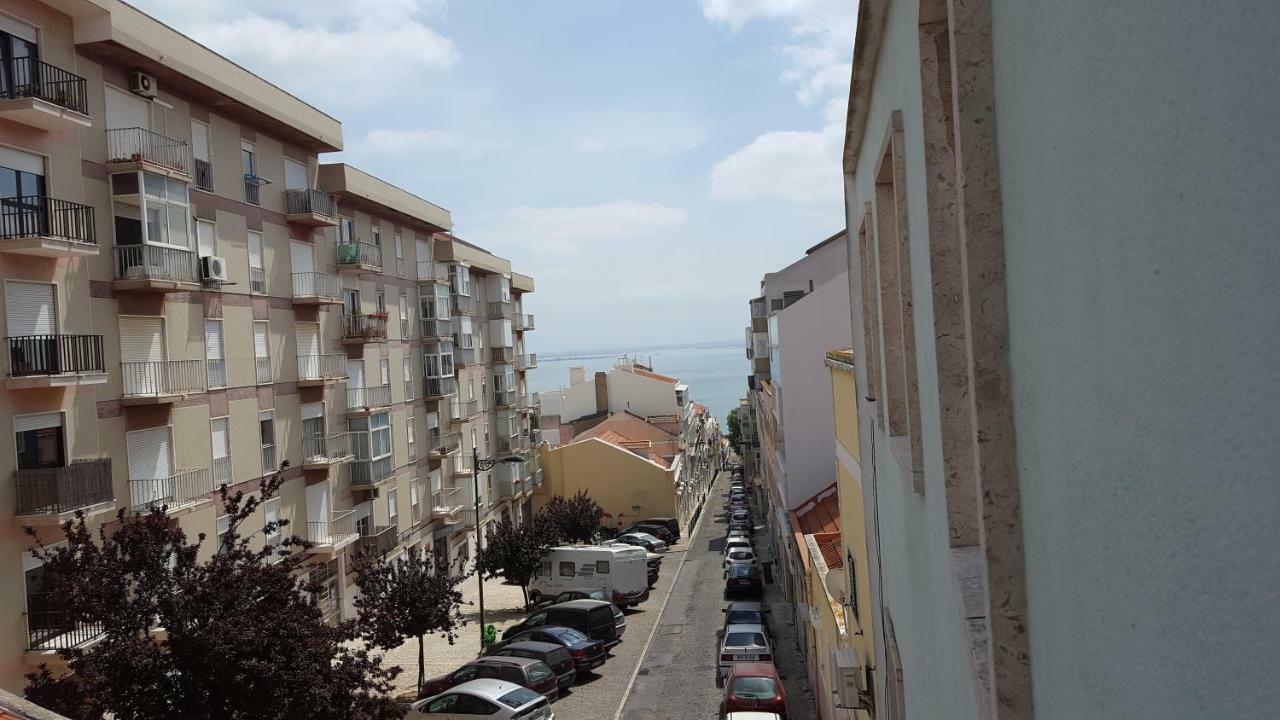 Apartamento Com Vista Para O Tejo リスボン エクステリア 写真